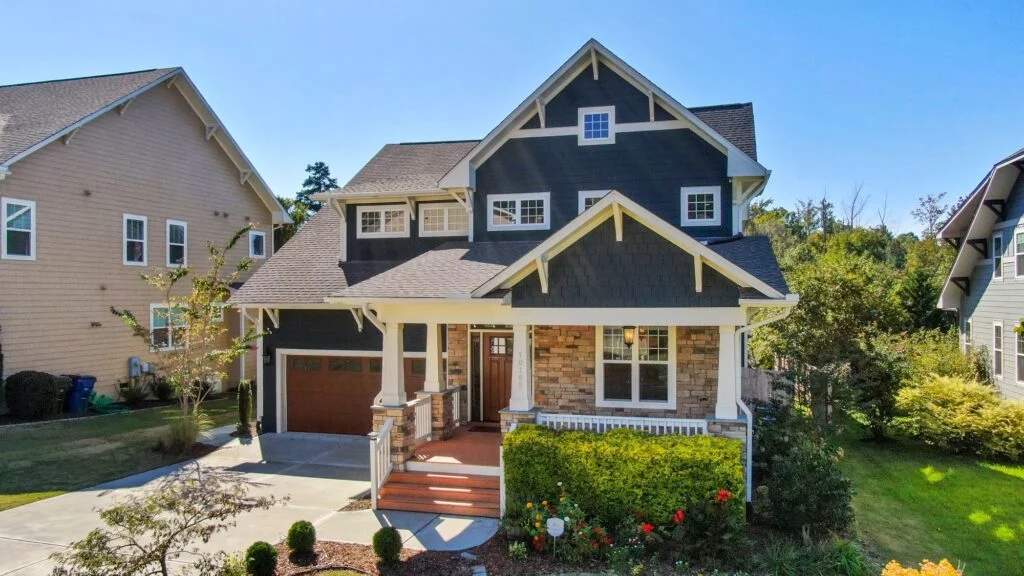 1406 Ambermeade Trail, Fort Worth