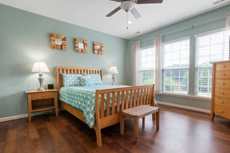 Bedroom with mint walls