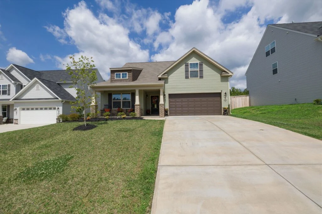 317 Fennimore Bend, Crowley